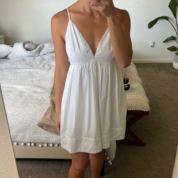 Abercrombie & Fitch Dresses & Skirts - Abercrombie & Fitch Baby Doll Mini Dress WITH POCKETS!